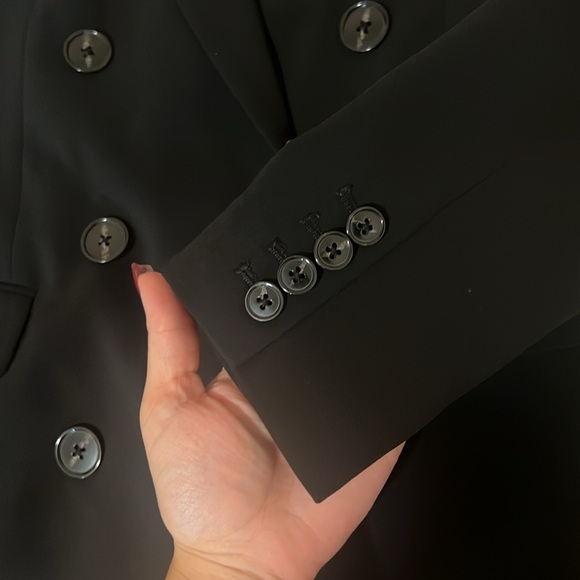 SIMONS Contemporaine little oversized pitch black blazer (appears lighter) - Picture 4 of 4